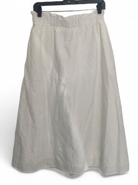 Universal Thread White Eyelet A-Line Skirt